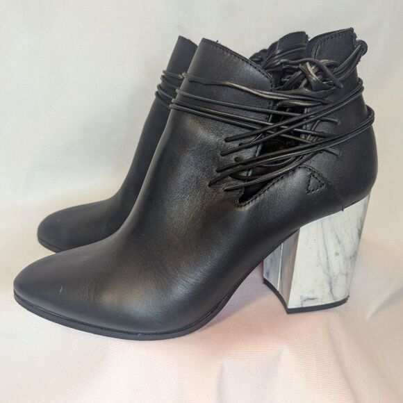 👢 Kelsi Dagger Brooklyn Wellington Black Marble Bootie Size 9 - Picture 3 of 6